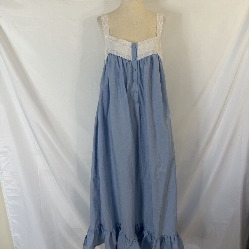 Victoria's Secret Country Blue Lace Trim Button Front Sleeveless Nightgown M